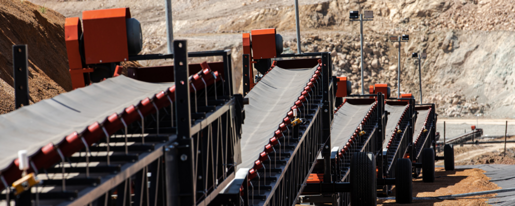 Diferencias entre cintas transportadoras móviles y fijas