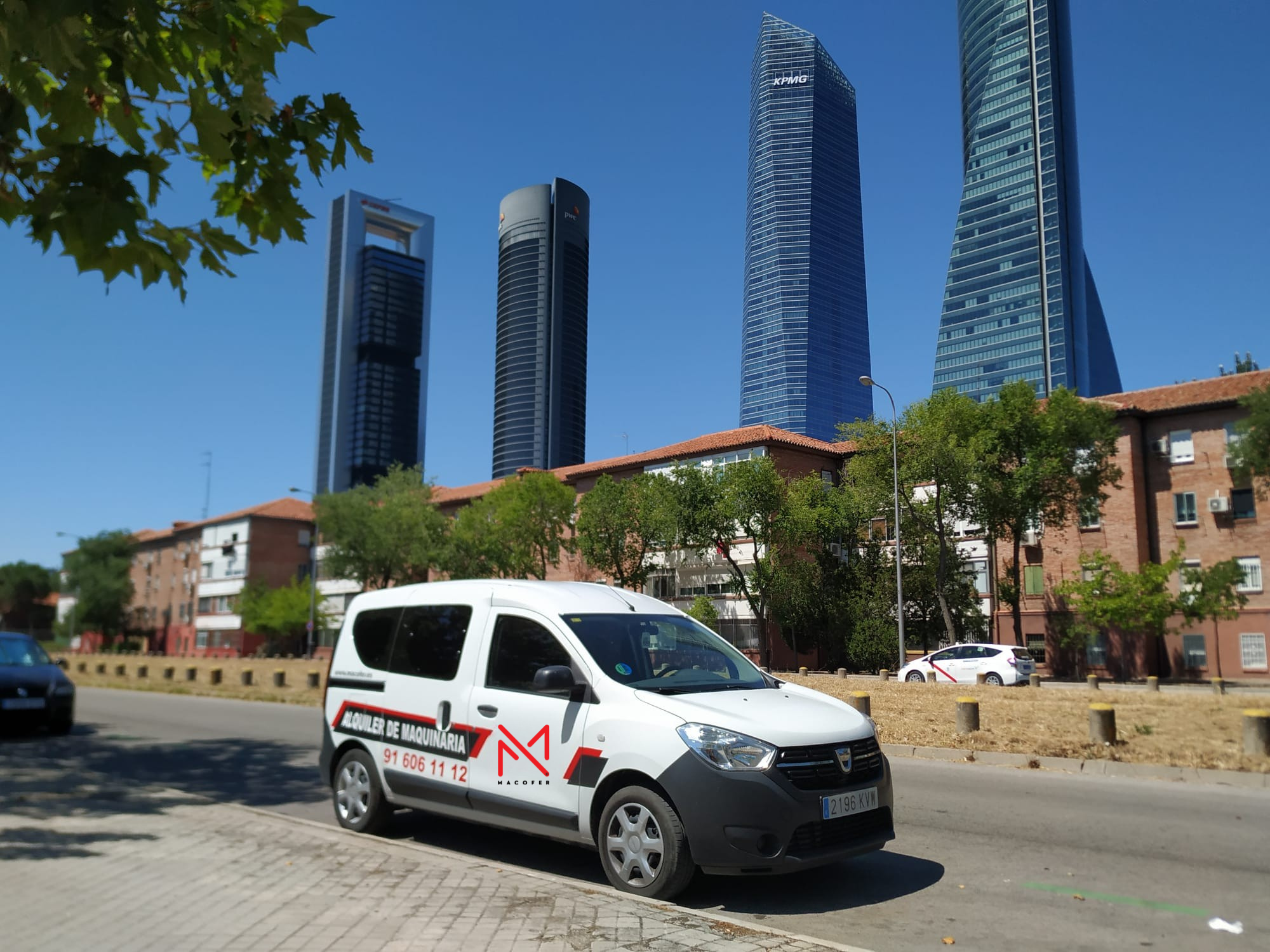 furgoneta macofer logo nuevo