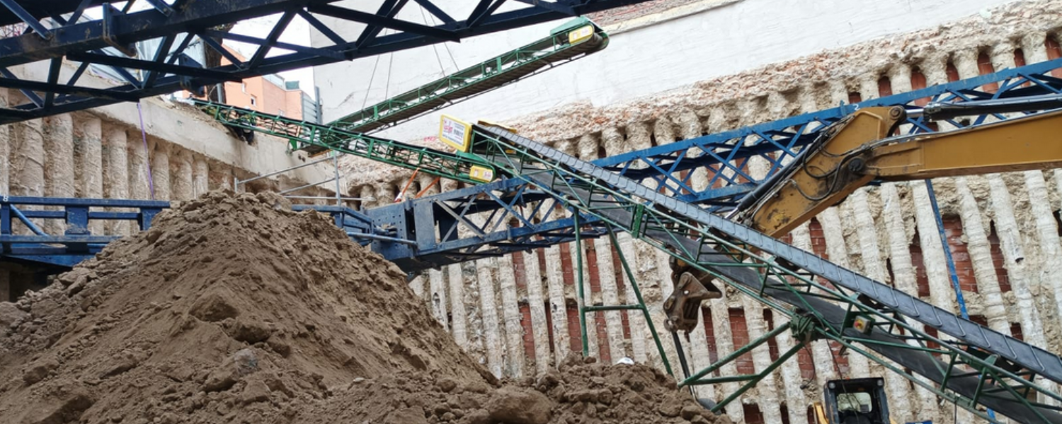 Uso de cintas transportadoras en excavaciones y vaciados de tierra